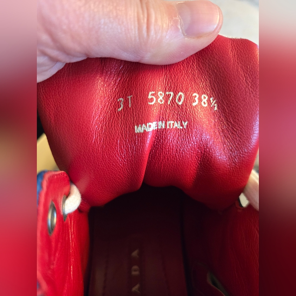 Prada leather sneakers size 38.5 - Picture 3 of 8